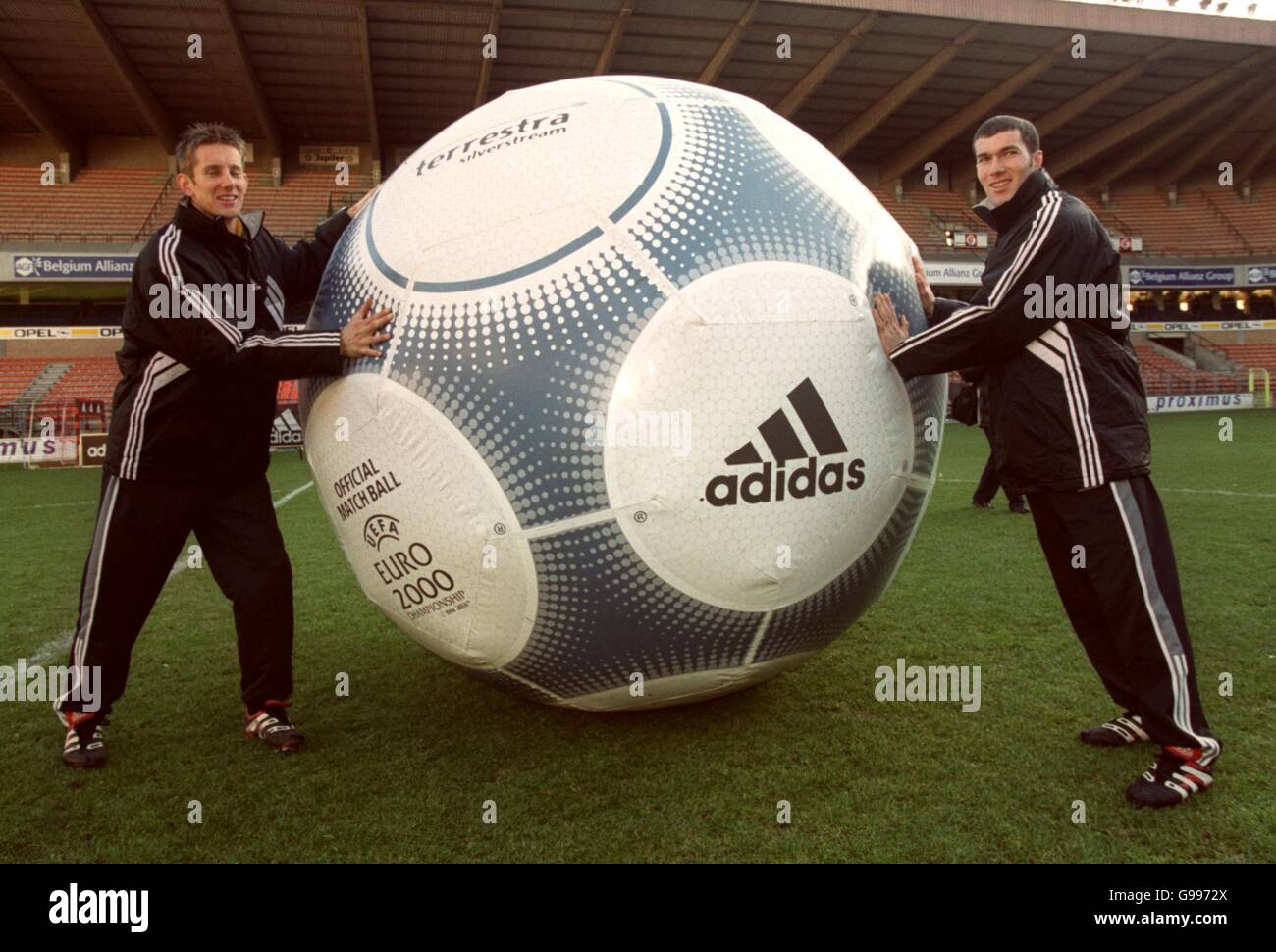 Edwin Van Der Sar and Zinedine Zidane launch the new Adidas Terrestra  Silverstream football which will be used as the official ball for the Euro  2000 tournament at RSC Anderlecht, Brussels, Belgium