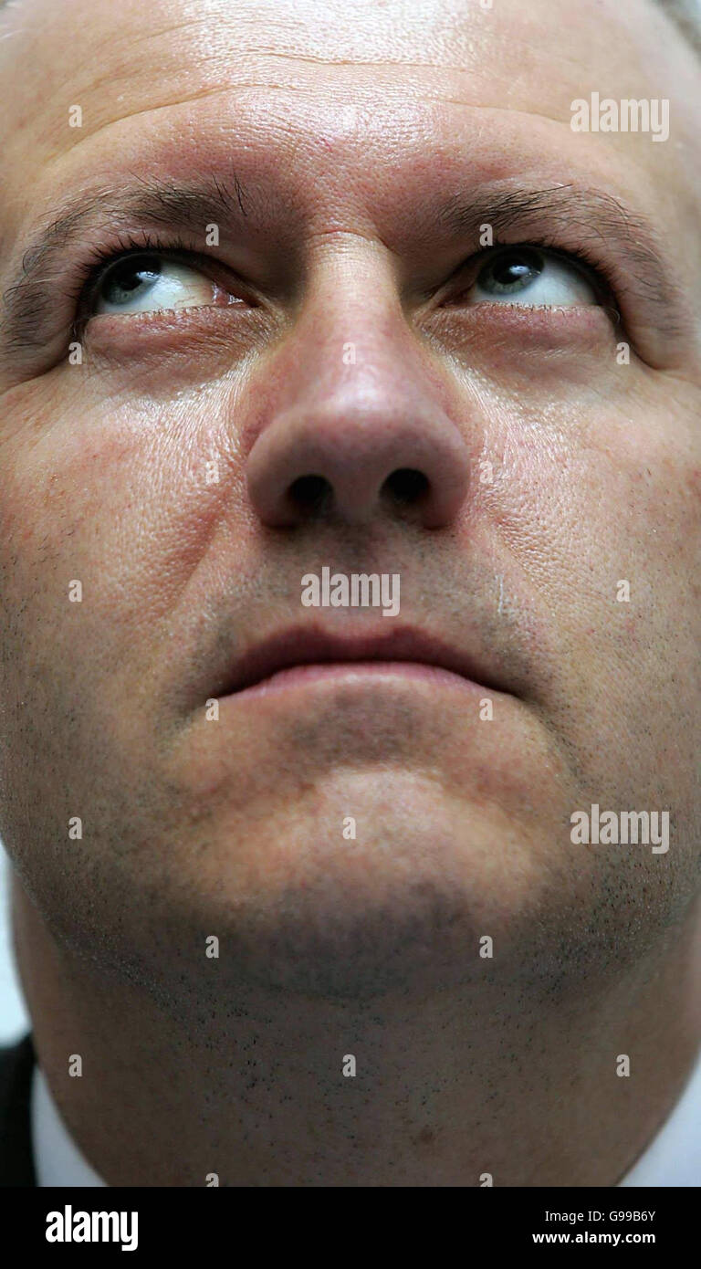 Education minister bill rammell hi-res stock photography and images - Alamy