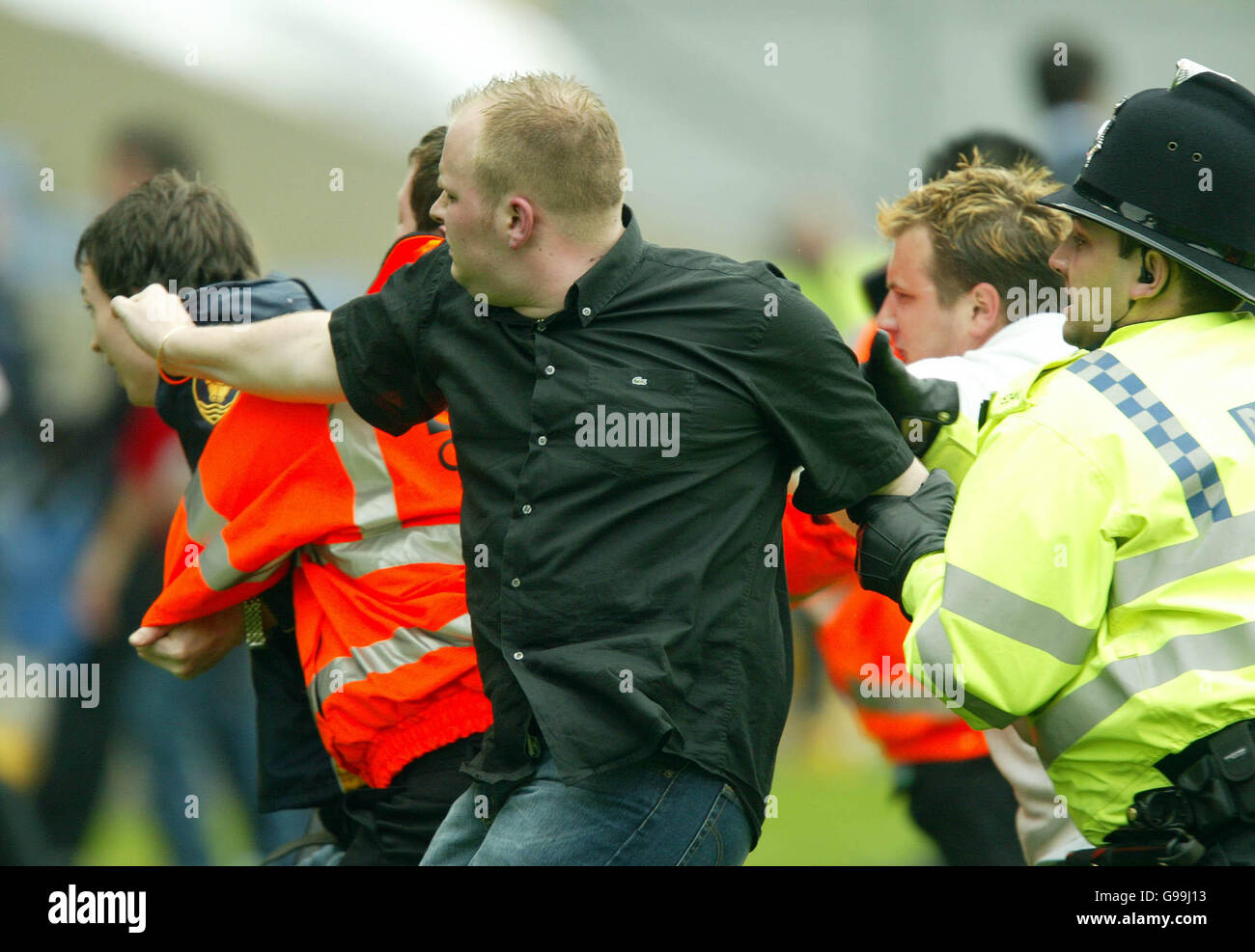 Oxford v leyton orient hires stock photography and images Alamy