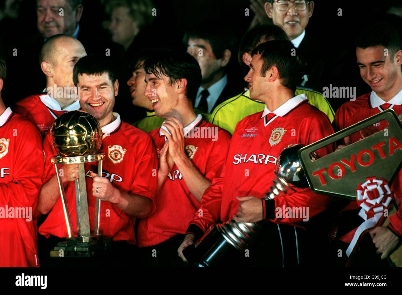 Soccer - Toyota Intercontinental Cup - Manchester United v