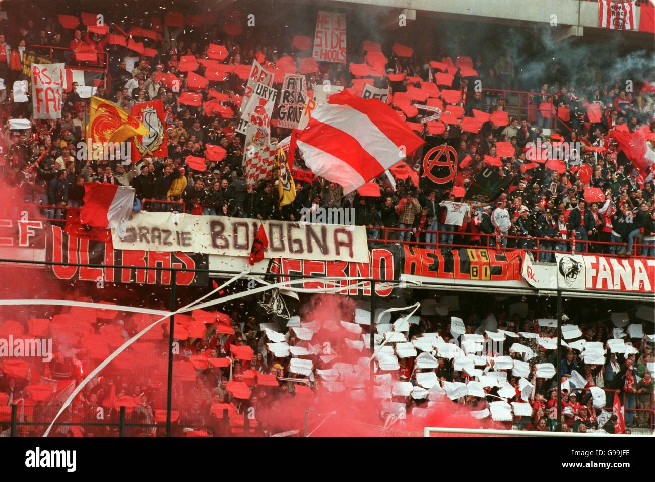 Standard liege fans hires stock photography and images Alamy