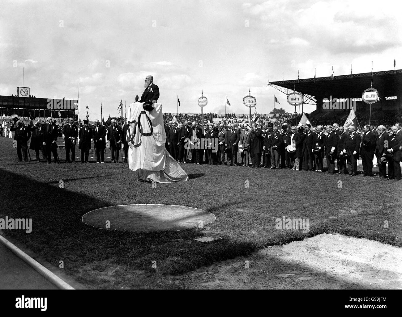 1924 olympic games opening ceremony colombes stadium hi-res stock ...