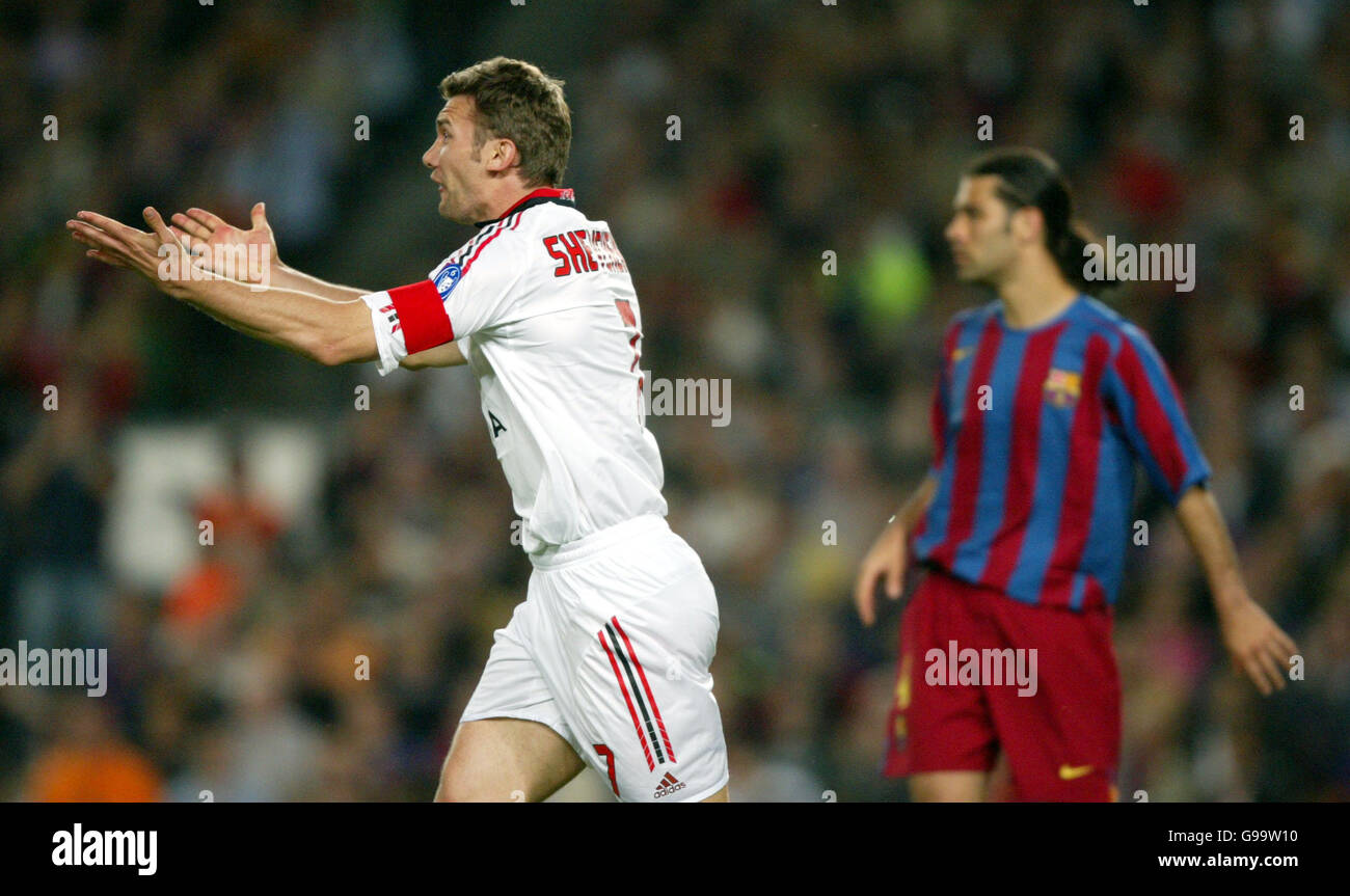 Soccer - UEFA Champions League - Semi-Final - Second Leg - Barcelona v AC Milan - Camp Nou. AC Milan's Andriy Shevchenko can not believe it when his goal is ruled out Stock Photo