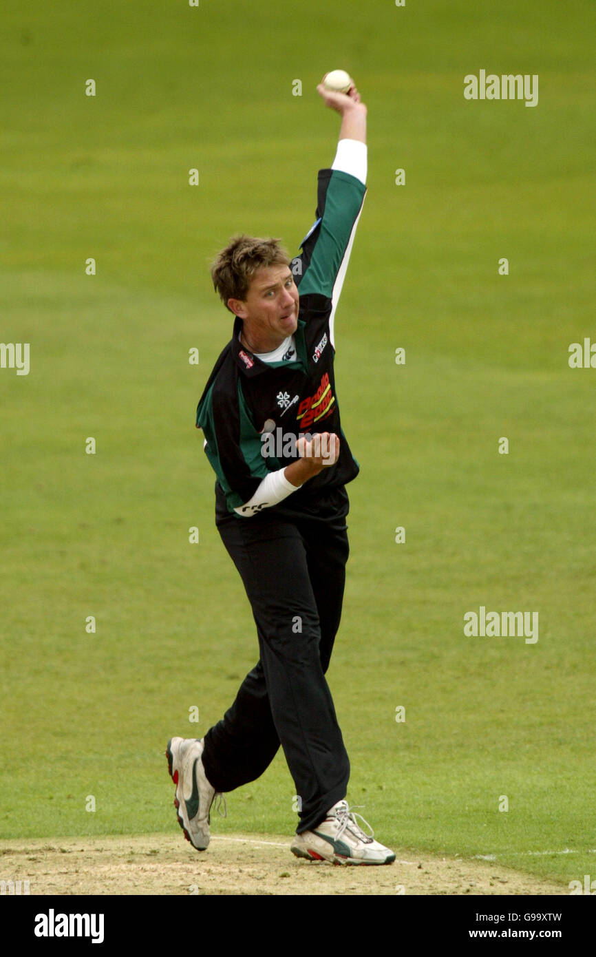 Cricket Cheltenham and Gloucester Trophy Nottinghamshire v