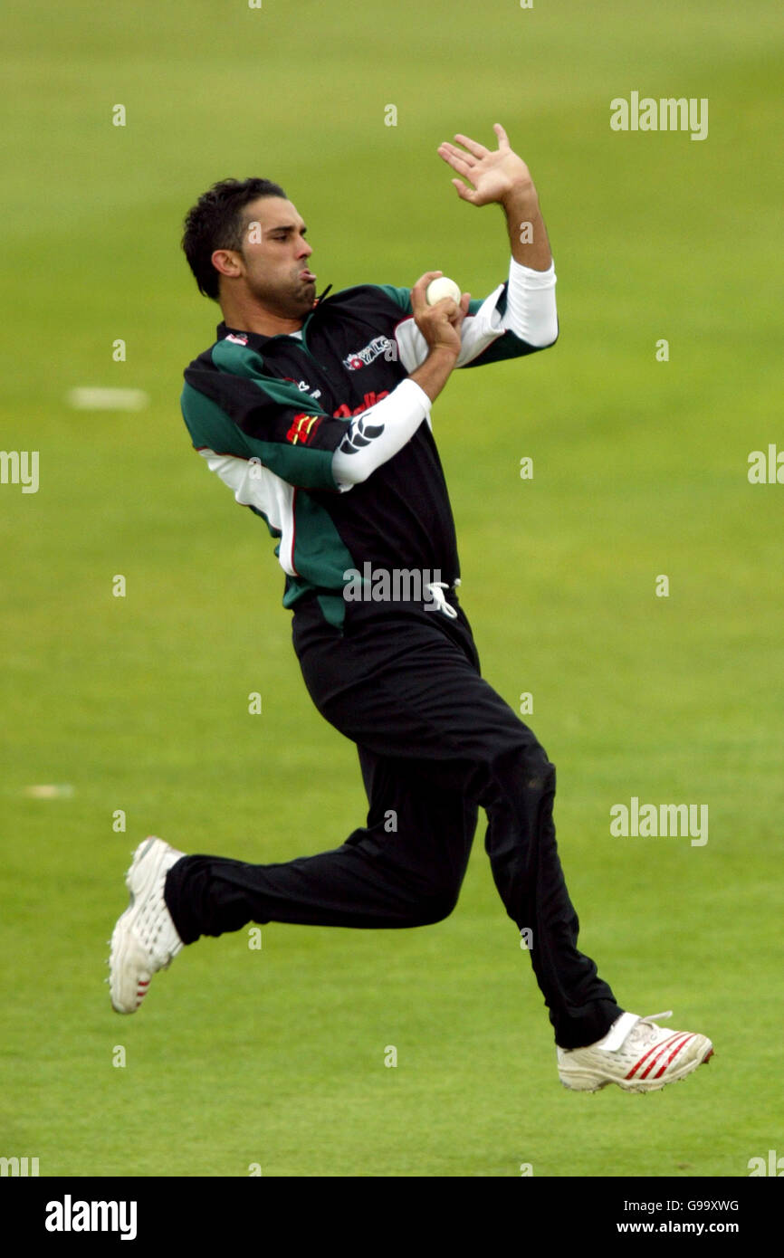 Cricket cheltenham and gloucester trophy nottinghamshire v