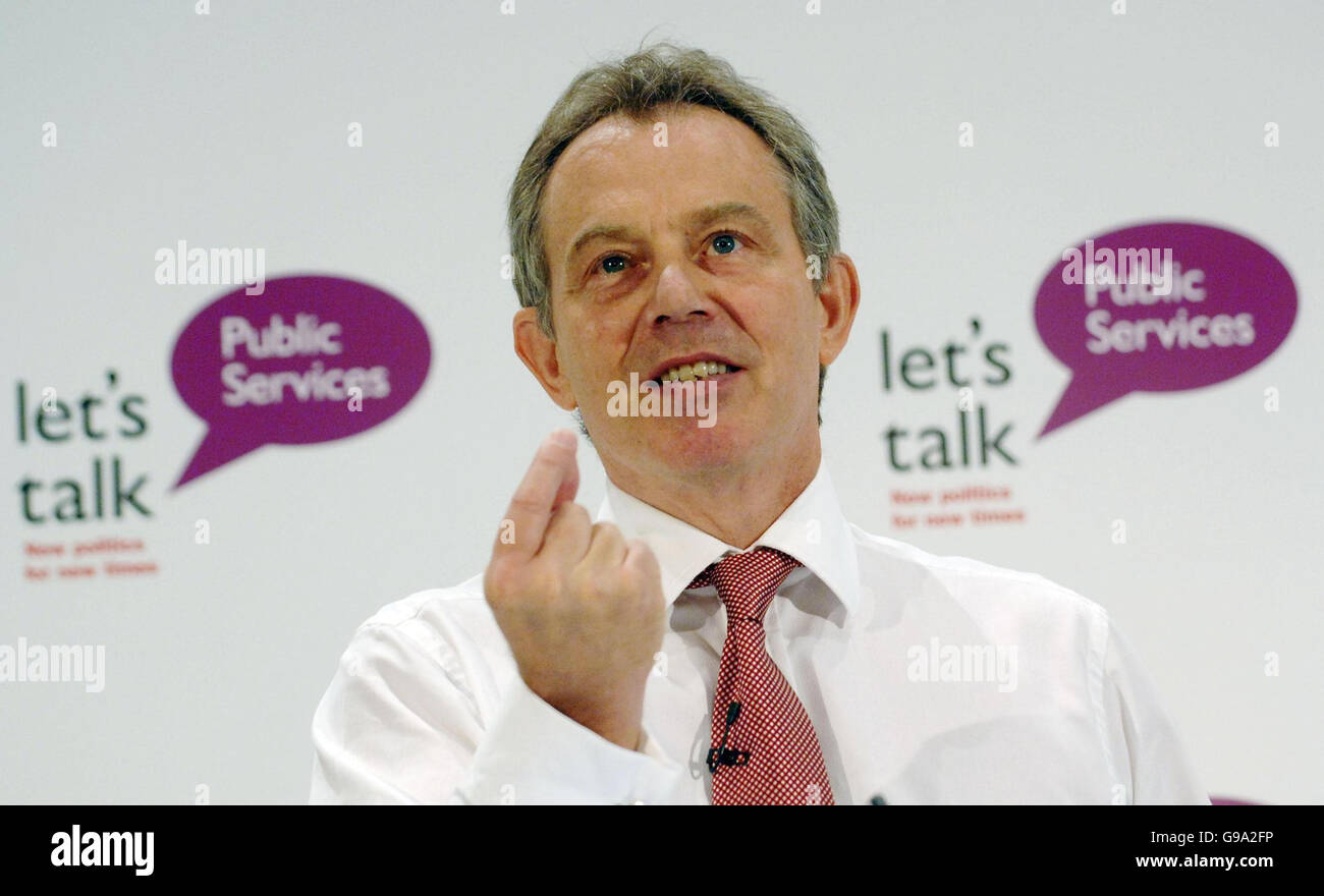 Britain's Prime Minister Tony Blair speaks to public service leaders and workers at the launch of the Labour Party's new 'Lets Talk' initiative in London today. Stock Photo