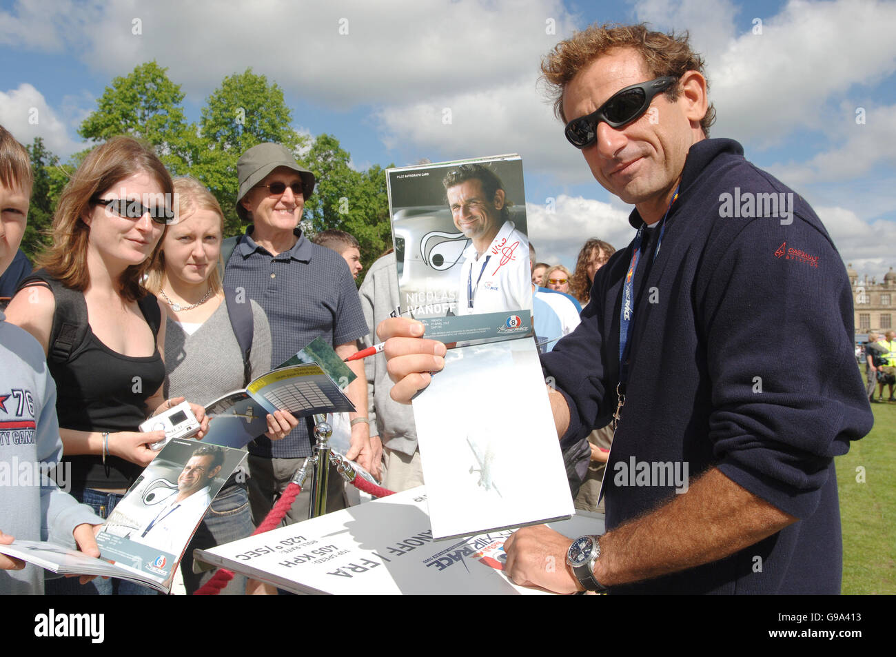 Red Bull Air Race World Series - Longleat House. Nicolas Ivanoff meets some fans Stock Photo