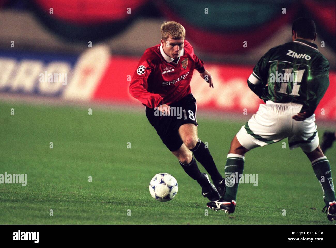 Soccer - Toyota Intercontinental Cup - Manchester United v