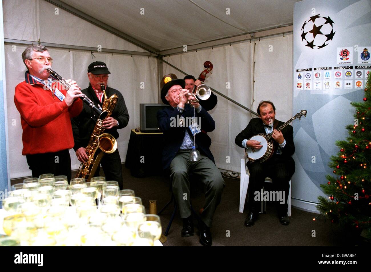 Soccer - UEFA Champions League - Group A - Sparta Prague v Porto. A Czech  band play to entertain the corporate guests Stock Photo - Alamy