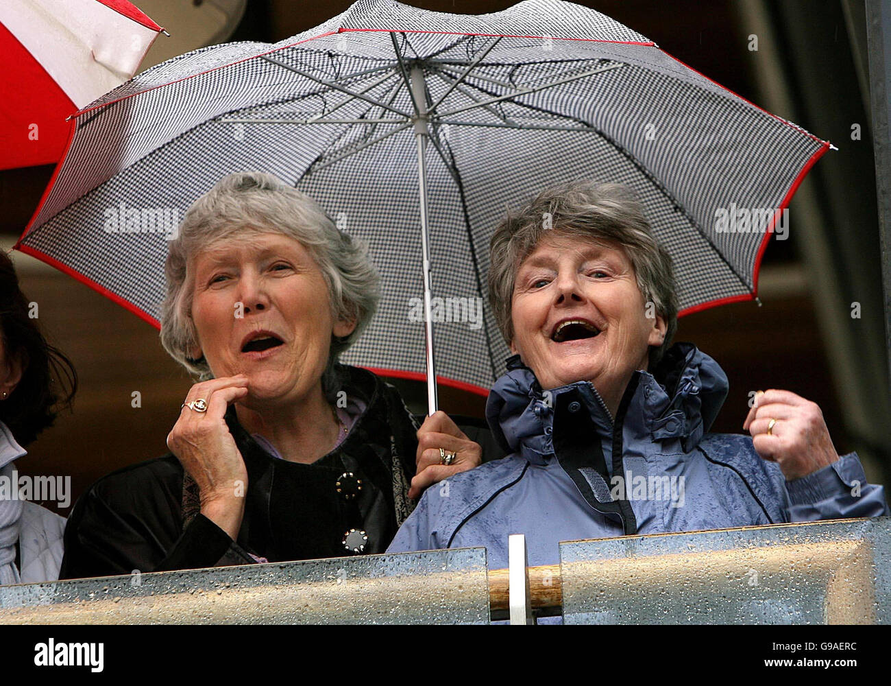 Dundrum town centre hi-res stock photography and images - Alamy