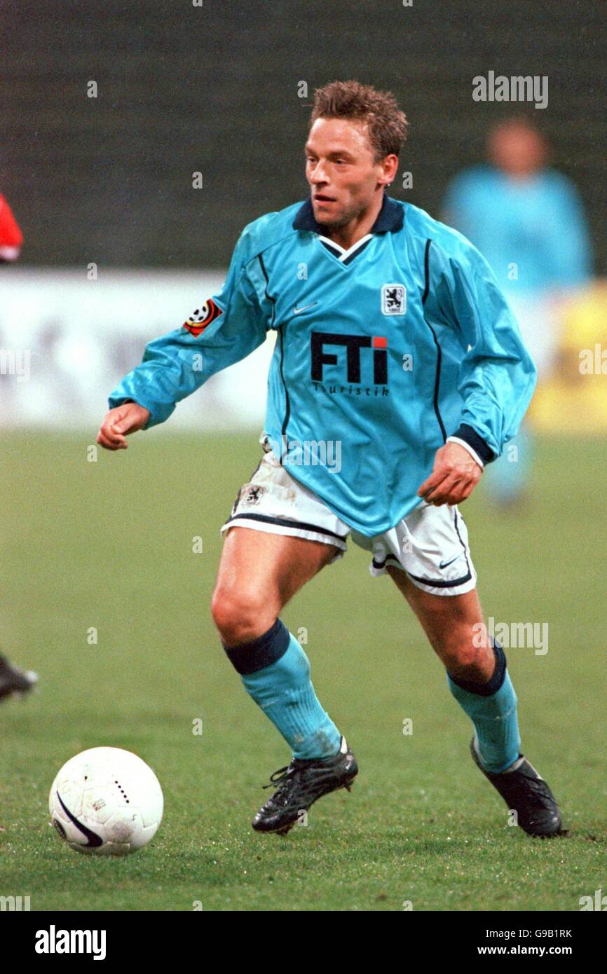 German Soccer - Bundesliga - 1860 Munich v SC Freiburg. Bernhard Winkler, 1860  Munich Stock Photo - Alamy