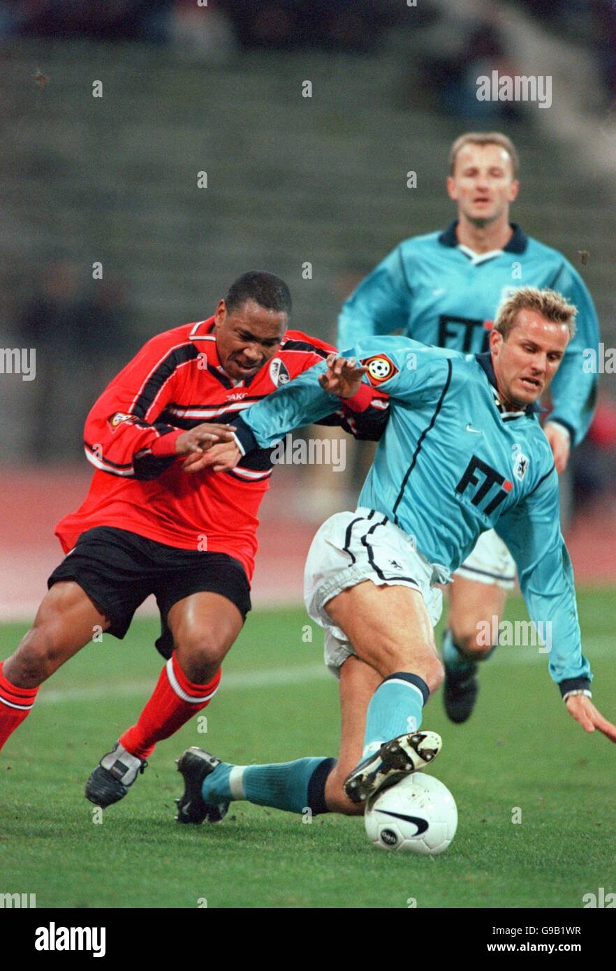 Bayern Munich's Willy Sagnol (R) and 1860 Munich's Lars Bender (L) shown in  action during the soccer friendly FC Bayern Munich vs TSV 1860 Munich at  Allianz-Arena in Munich, Germany, 26 January