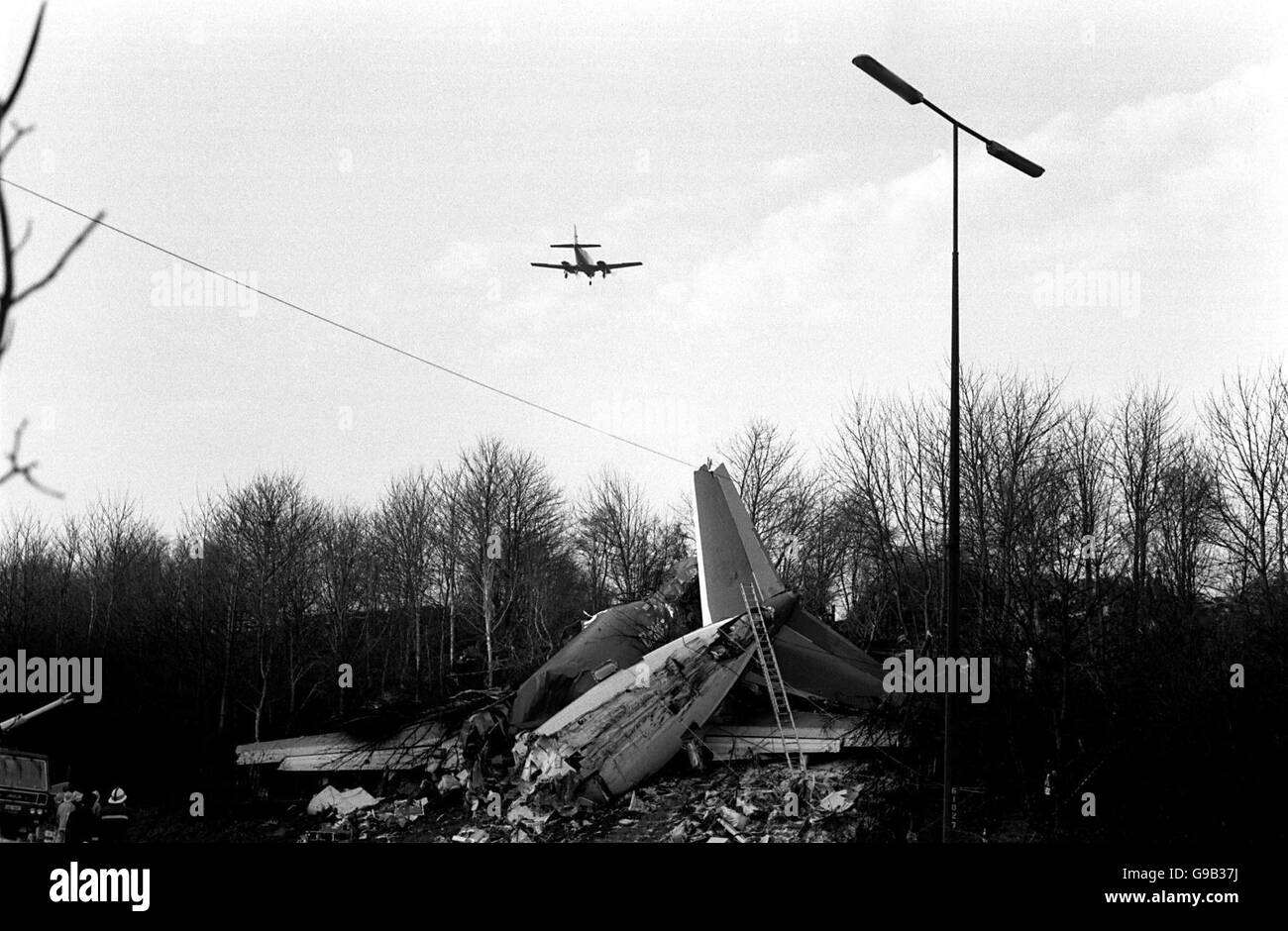 British Midlands M1 Plane Crash High Resolution Stock Photography and