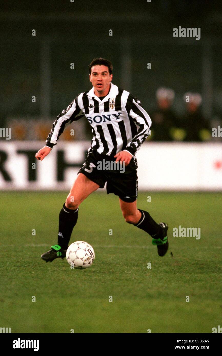 Soccer - UEFA Cup - Fourth Round First Leg - Juventus v Celta Vigo. Zoran Mirkovic, Juventus Stock Photo