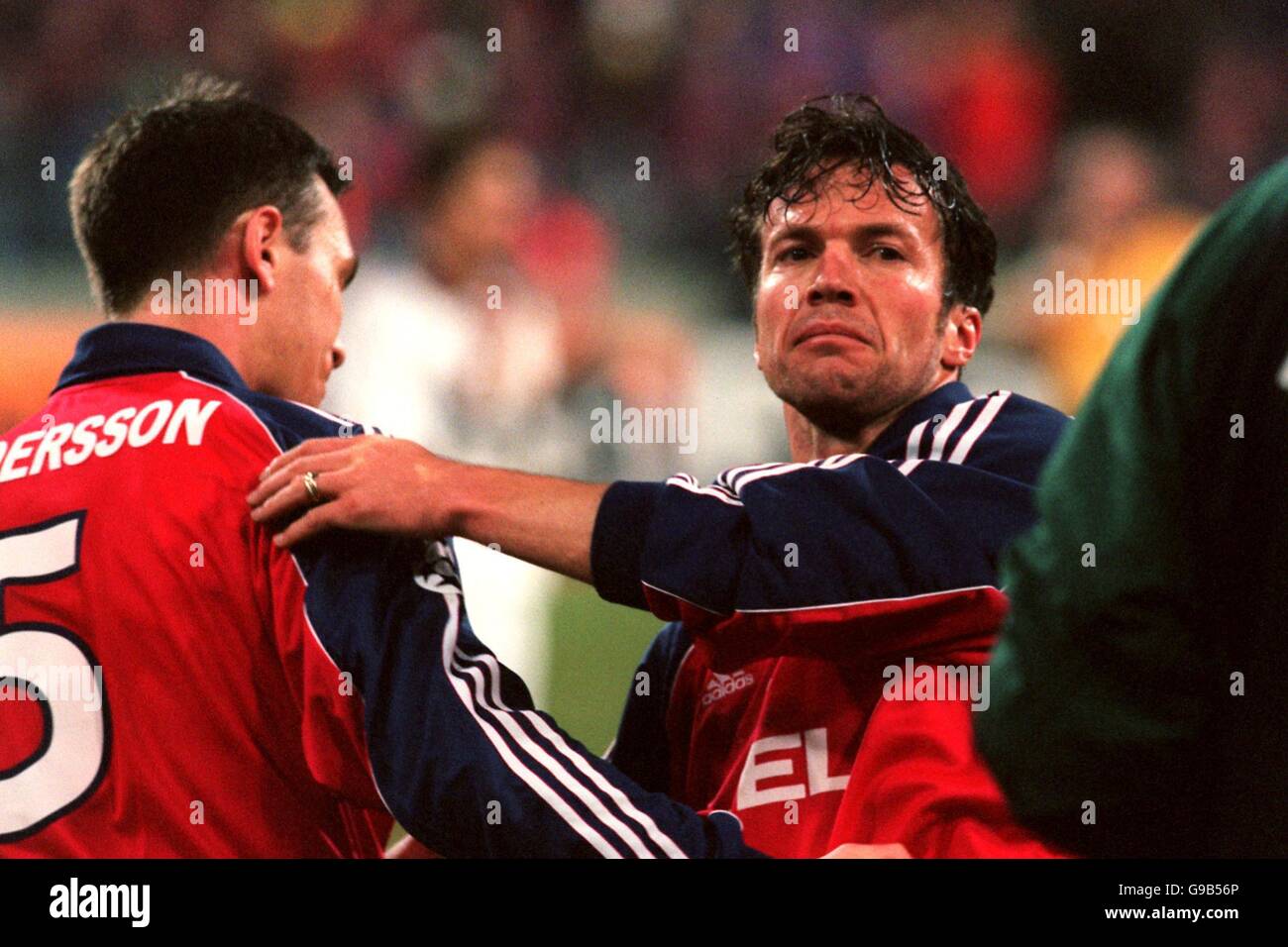 Soccer - UEFA Champions League - Group C - Bayern Munich v Real Madrid. An emotional Lothar Matthaus leaves the pitch after his last game for Bayern Munich Stock Photo