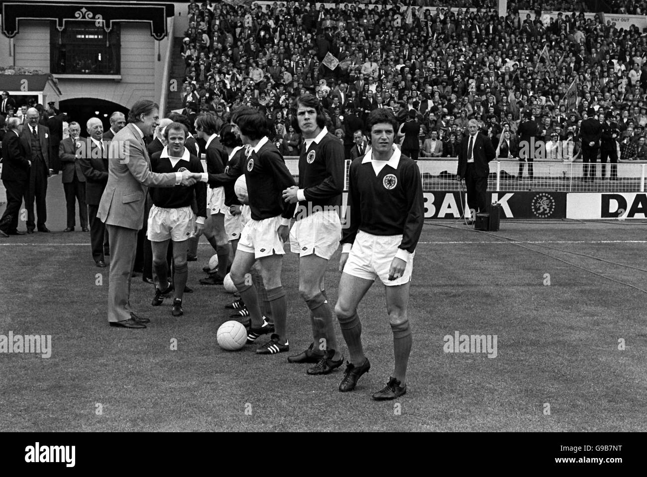 Gordon mcqueen wembley Black and White Stock Photos & Images - Alamy