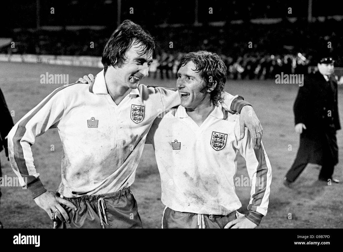Soccer - Friendly - England v West Germany - Wembley Stadium. England's Alan Hudson (l) celebrates with new captain Alan Ball (r) after their 2-0 win. Stock Photo