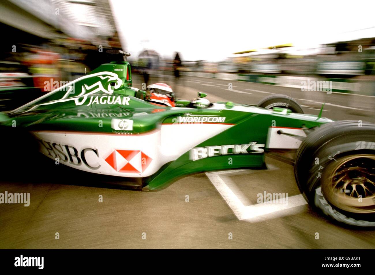 Photo Signée Johnny Herbert – F1 Benetton Jaguar Stewart – 12x8 – Années 90