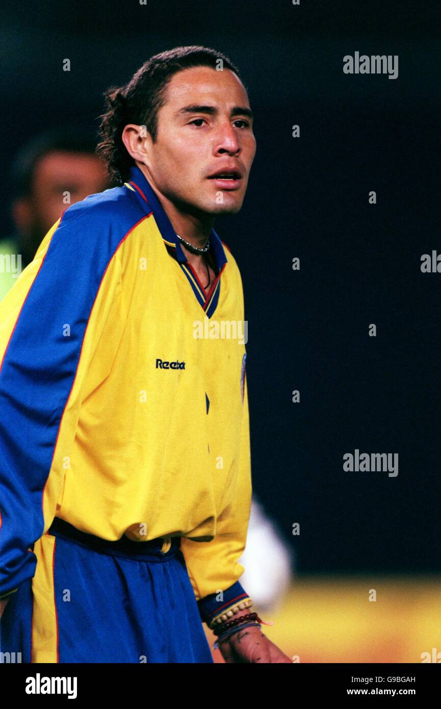 Soccer - CONCACAF Gold Cup 2000 - Semi Final - Peru v Colombia. Jorge Bolano, Colombia Stock Photo