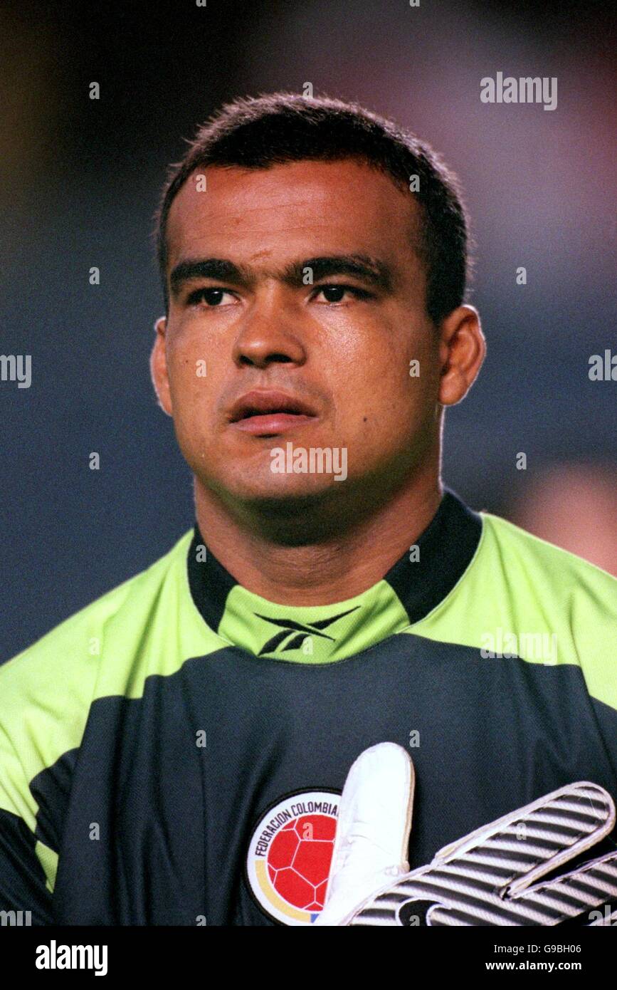 Soccer - CONCACAF Gold Cup 2000 - Semi Final - Colombia v Peru. Diego Gomez, Colombia goalkeeper Stock Photo