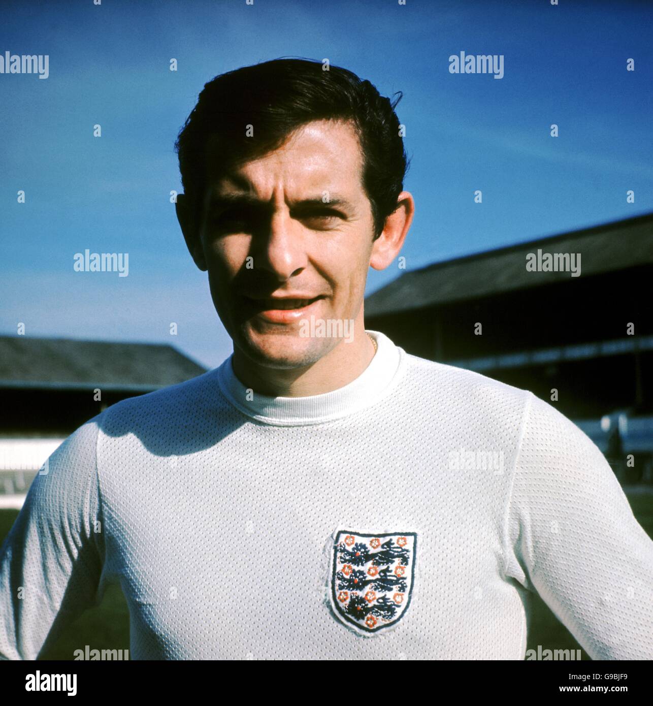 Alan mullery hires stock photography and images Alamy