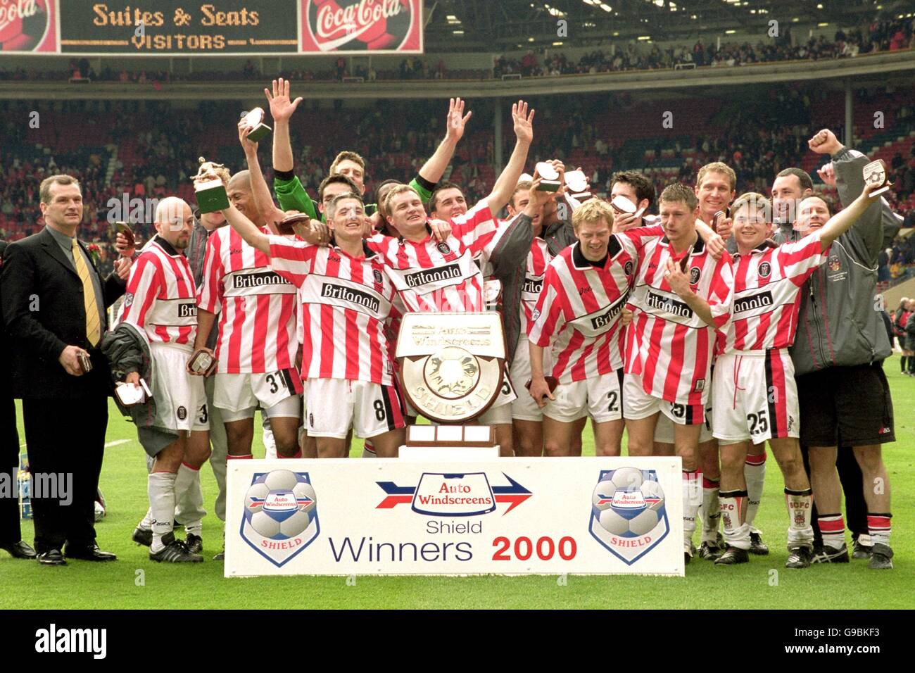 Auto windscreens trophy soccer hires stock photography and images Alamy