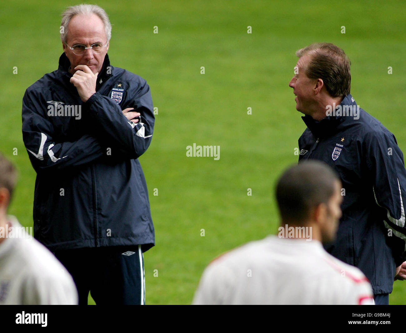 England manager sven goran eriksson left hi-res stock photography and ...