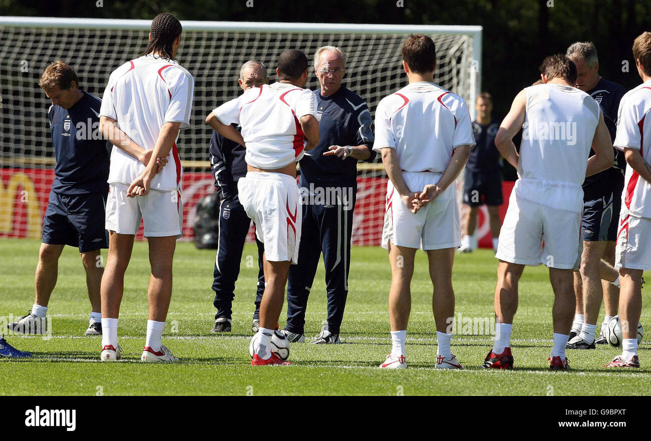 WORLDCUP England. England's manager Sven-Goran Eriksson talks to the ...