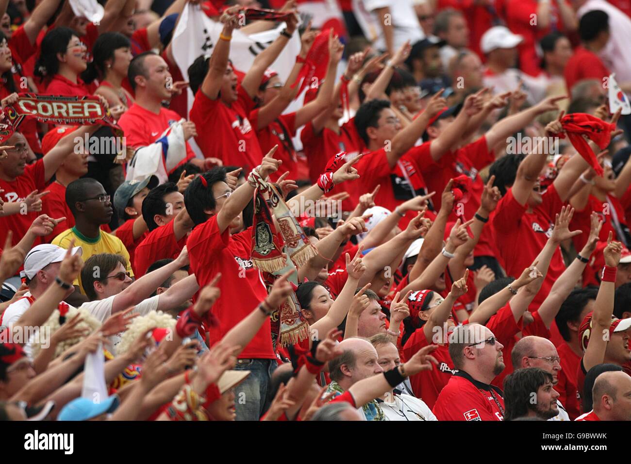 Soccer - 2006 FIFA World Cup Germany - Group G - South Korea v Togo - Commerzbank Arena Stock Photo