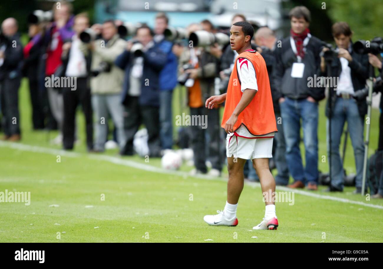 Soccer - B International Friendly - England V Belarus - Training - The ...