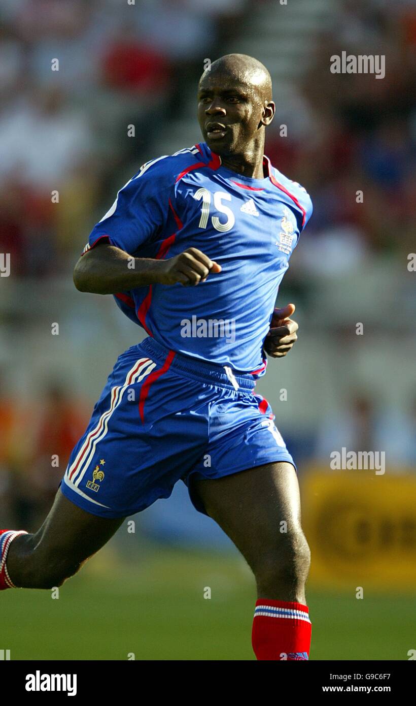 Lilian thuram world cup hi-res stock photography and images - Alamy