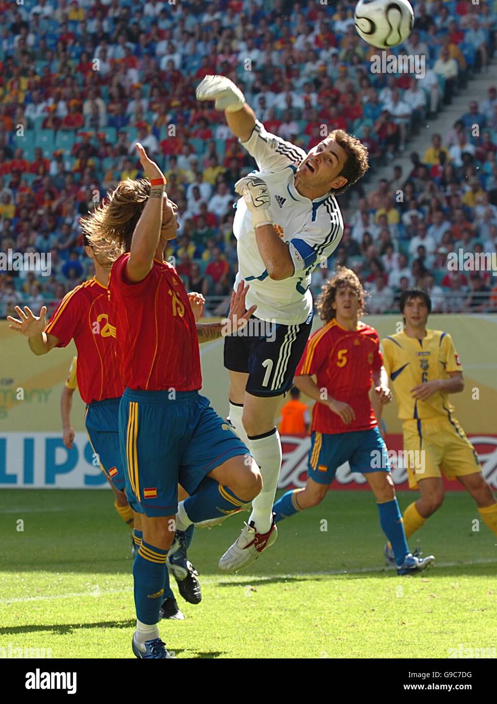 Soccer - 2006 FIFA World Cup Germany - Group H - Spain v Ukraine - Zentralstadion. Spain's Iker Casillas pushes the ball away Stock Photo