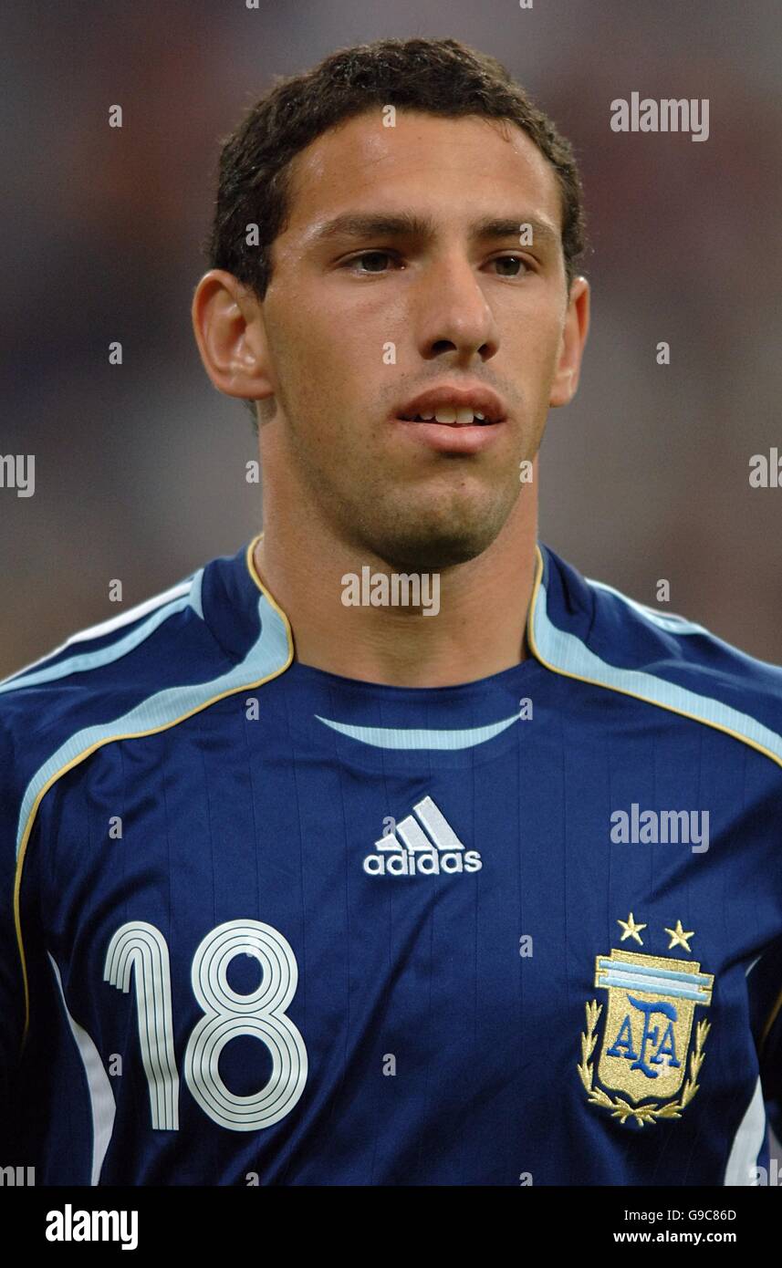 Soccer - 2006 FIFA World Cup Germany - Group C - Argentina v Serbia & Montenegro - AufSchalke Arena Stock Photo