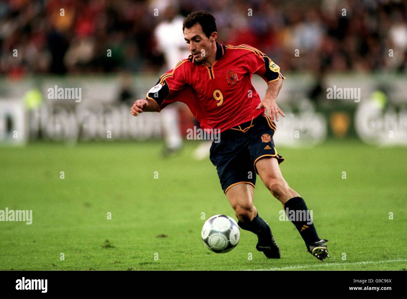 soccer-euro-2000-quarter-final-spain-v-france-stock-photo-alamy