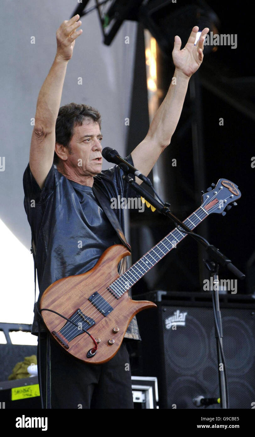 Lou reed on stage isle wight festival seaclose park hi-res stock ...