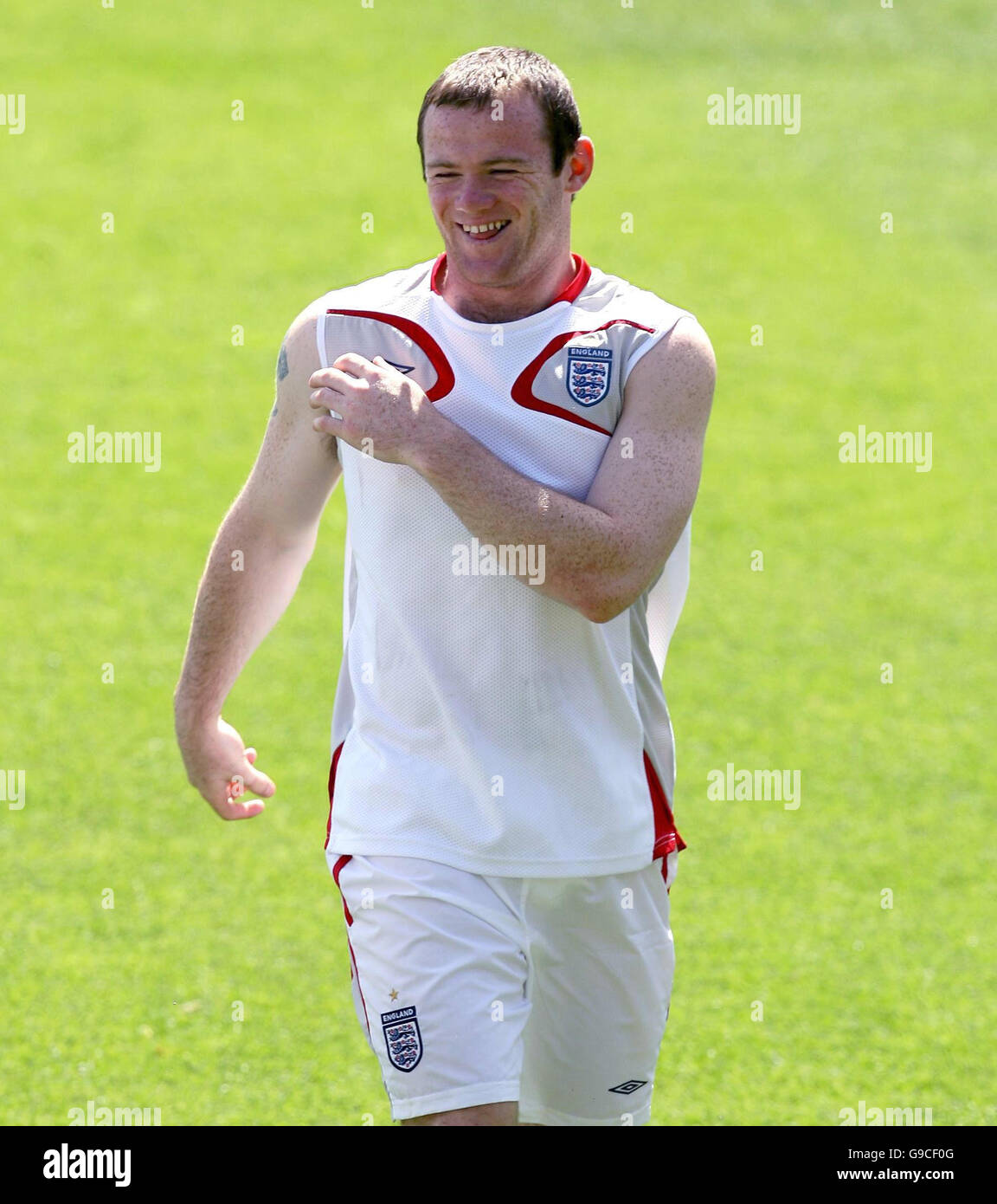 wayne rooney training