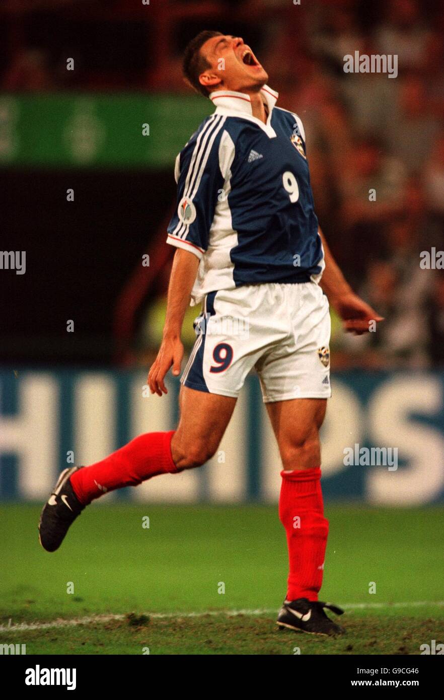 Soccer - Euro 2000 - Group C - Norway v Yugoslavia. Savo Milosevic the Yugoslavian striker reacts after missing a chance to put his team 2-0 up Stock Photo