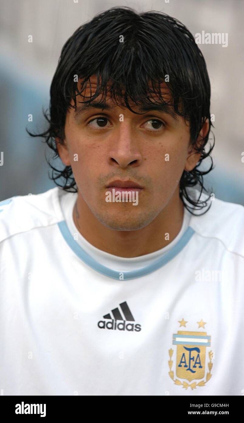 ウェア Argentina Adidas 2006 22 Lucho Gonzalez Argentina Adidas 2006 matchworn soccer jersey #22 Lucho