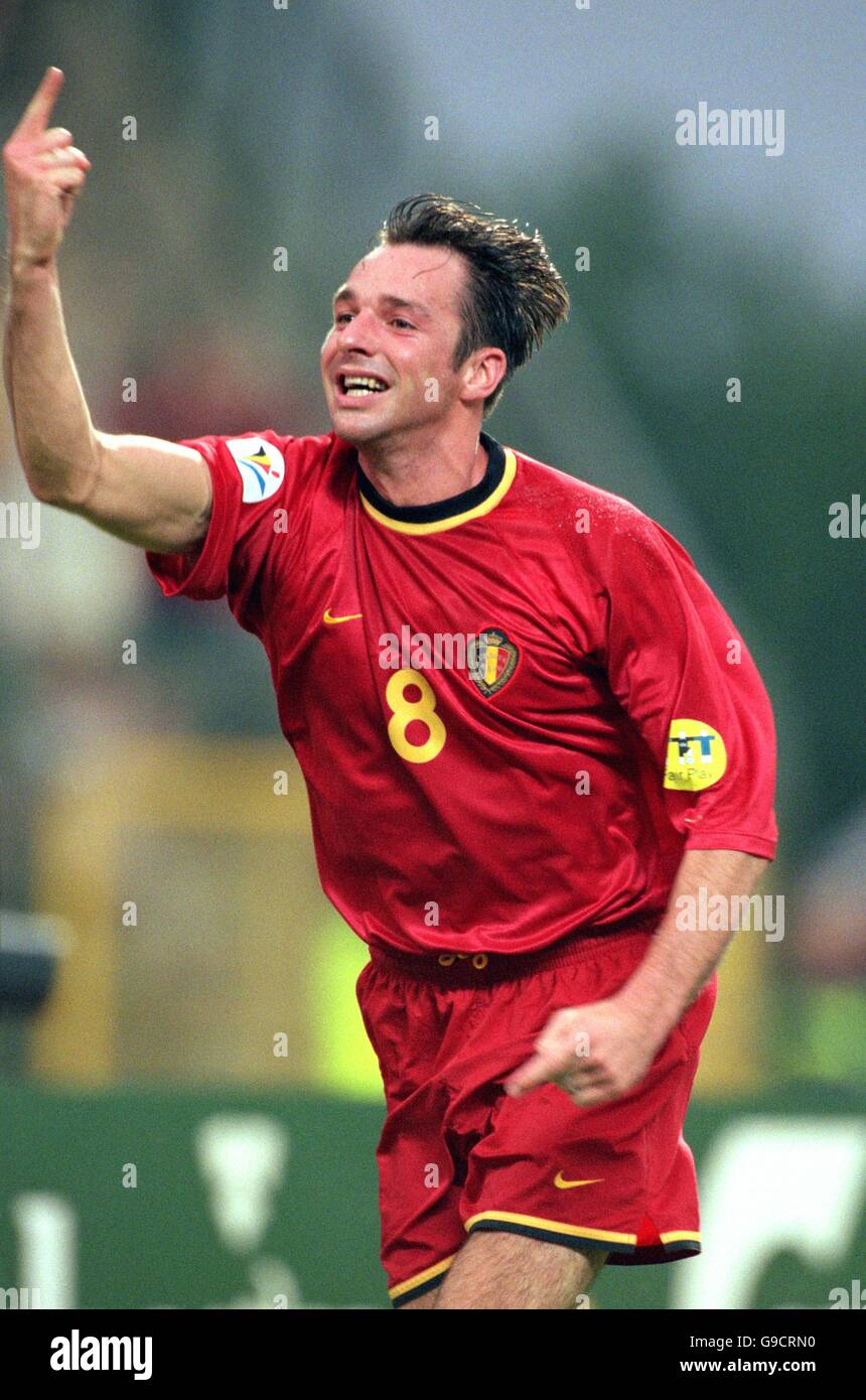 soccer-euro-2000-group-b-belgium-v-sweden-G9CRN0.jpg