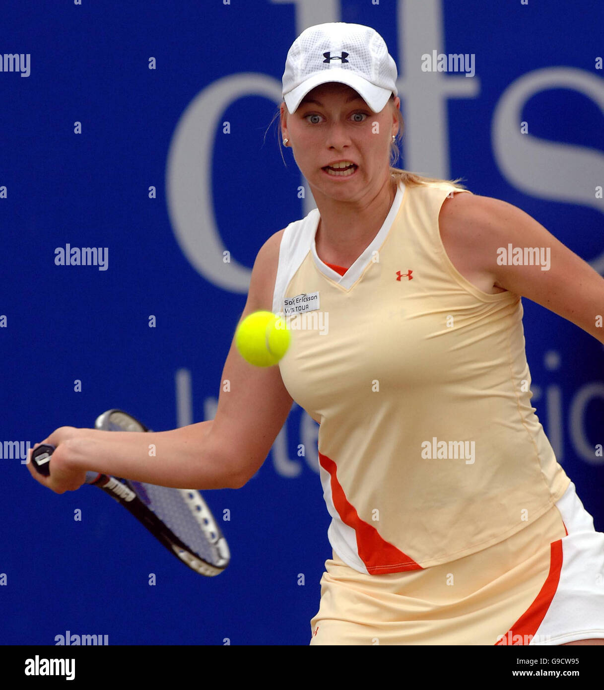 Tennis Birmingham - DFS Classic. Russia's Vera Zvonareva in action against USA's Jamea Jackson in the DFS Classic final at Edgbaston Priory Club, Birmingham. Stock Photo