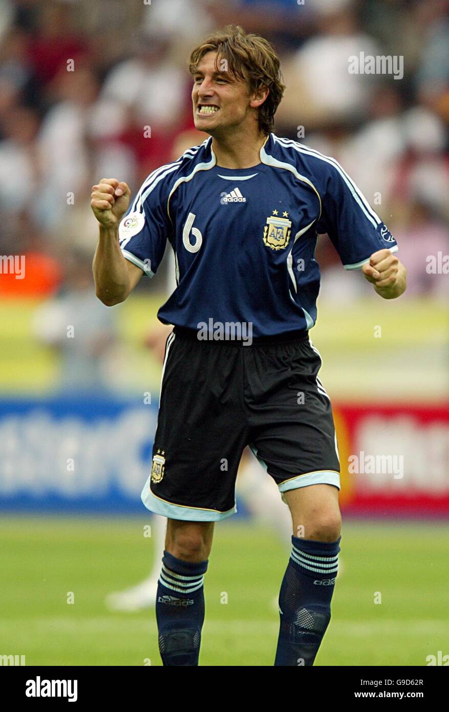 Argentina's Gabriel Heinze celebrates the opening goal scored by Roberto Ayala Stock Photo