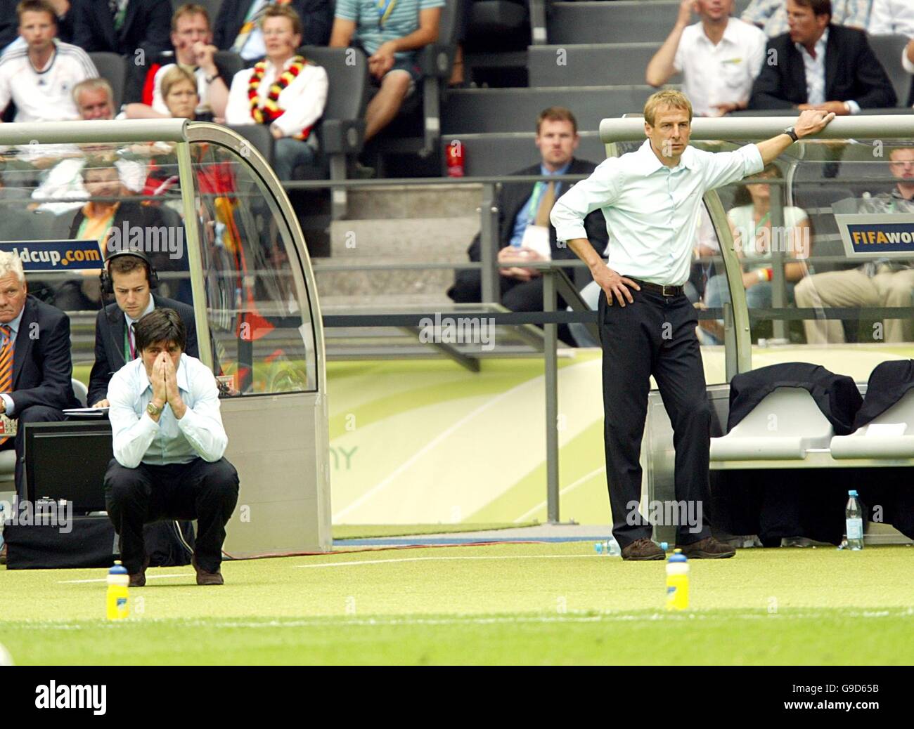 Jurgen klinsmann germany football coach hi-res stock photography and ...