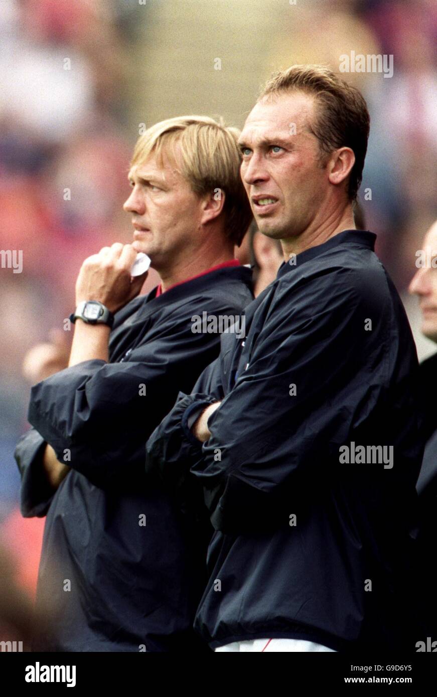 Nottingham forest management team hi-res stock photography and images ...