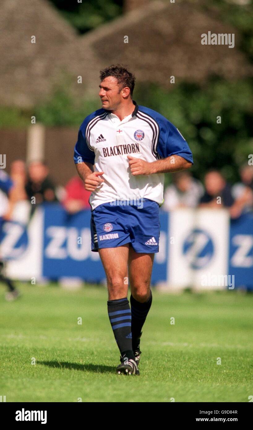 Rugby Union - Zurich Premiership One - Sale Sharks v Bath. Ben Clarke ...