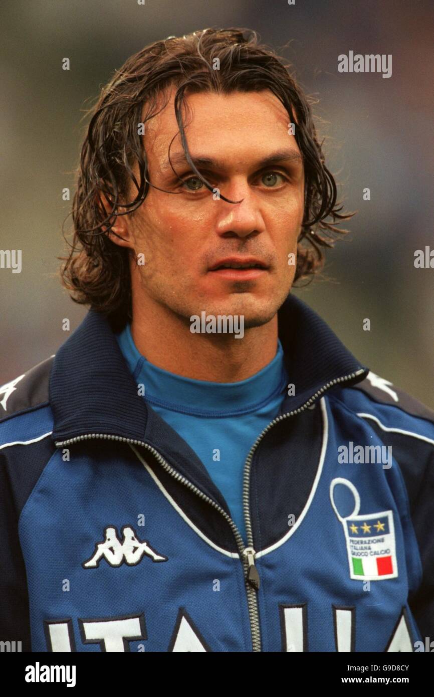 Maldini 2000 hi-res stock photography and images - Alamy