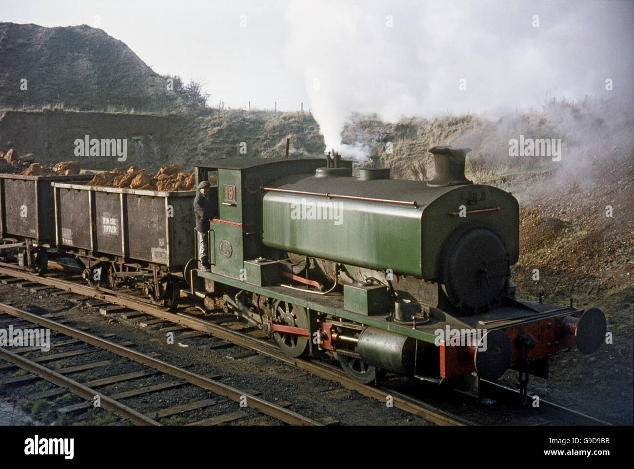 Storefield’s Andrew Barclay 0-4-0ST No. 19 caught at work in the quarry on 21 November 1968. Stock Photo