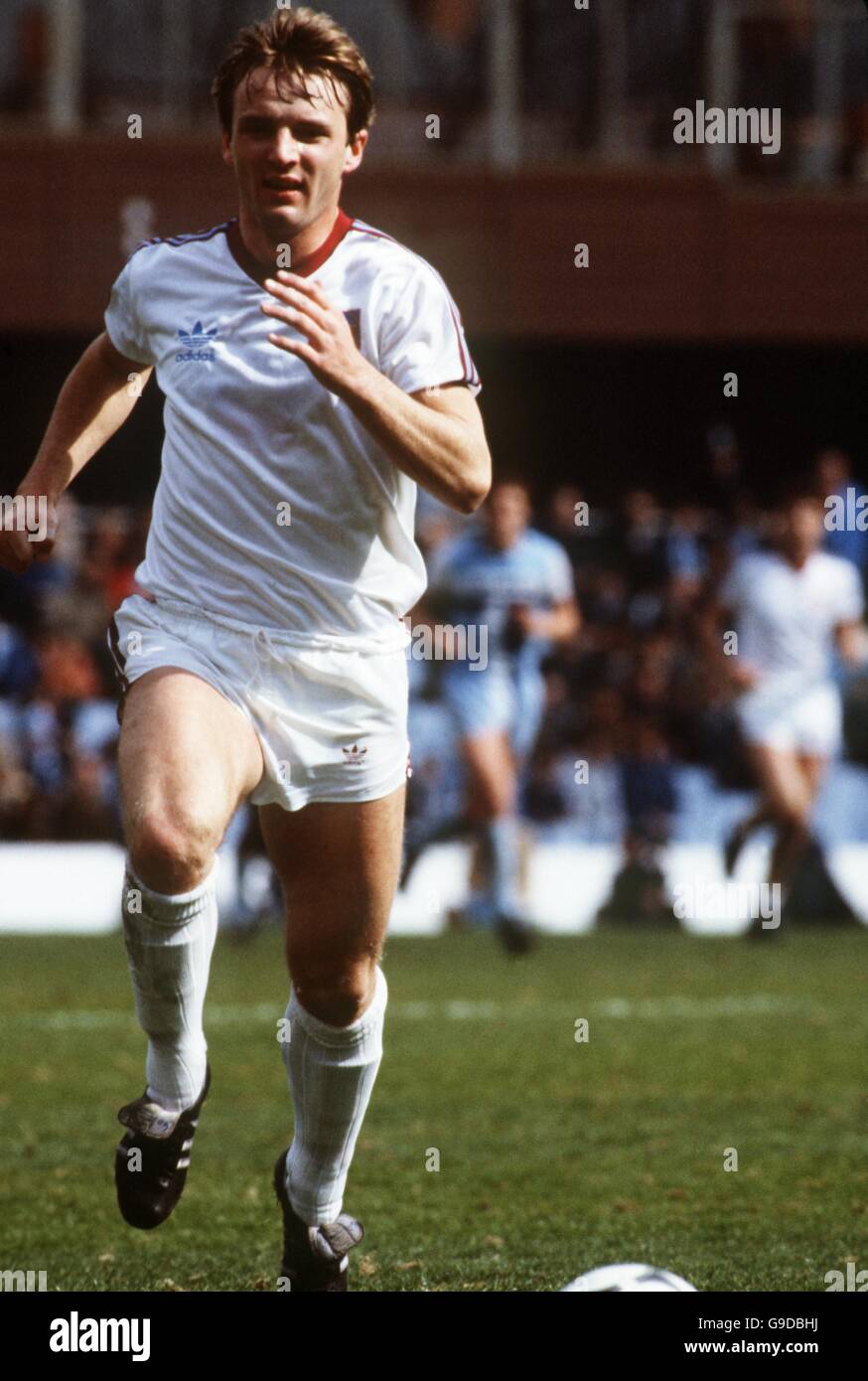 Soccer - Football League Division One - Coventry City v West Ham United. Paul Goddard, West Ham United Stock Photo