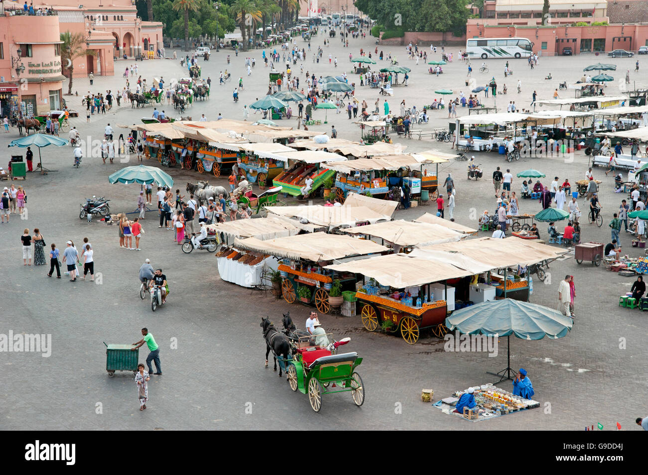Hustle and bustle on the Jemaa el-Fnaa square, UNESCO World Heritage Site, in Marrakech, Morocco, North Africa, Africa Stock Photo