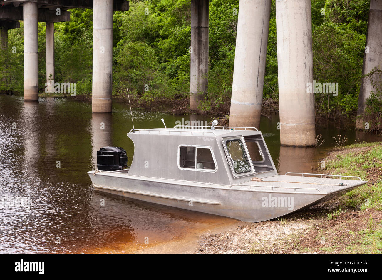Louisiana bayou boat hires stock photography and images Alamy