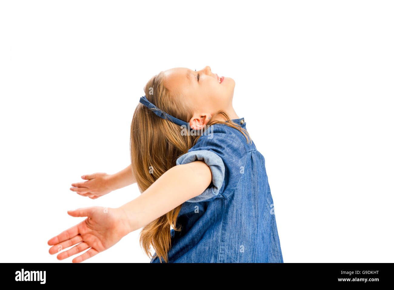 Open arms kid girl hi-res stock photography and images - Alamy